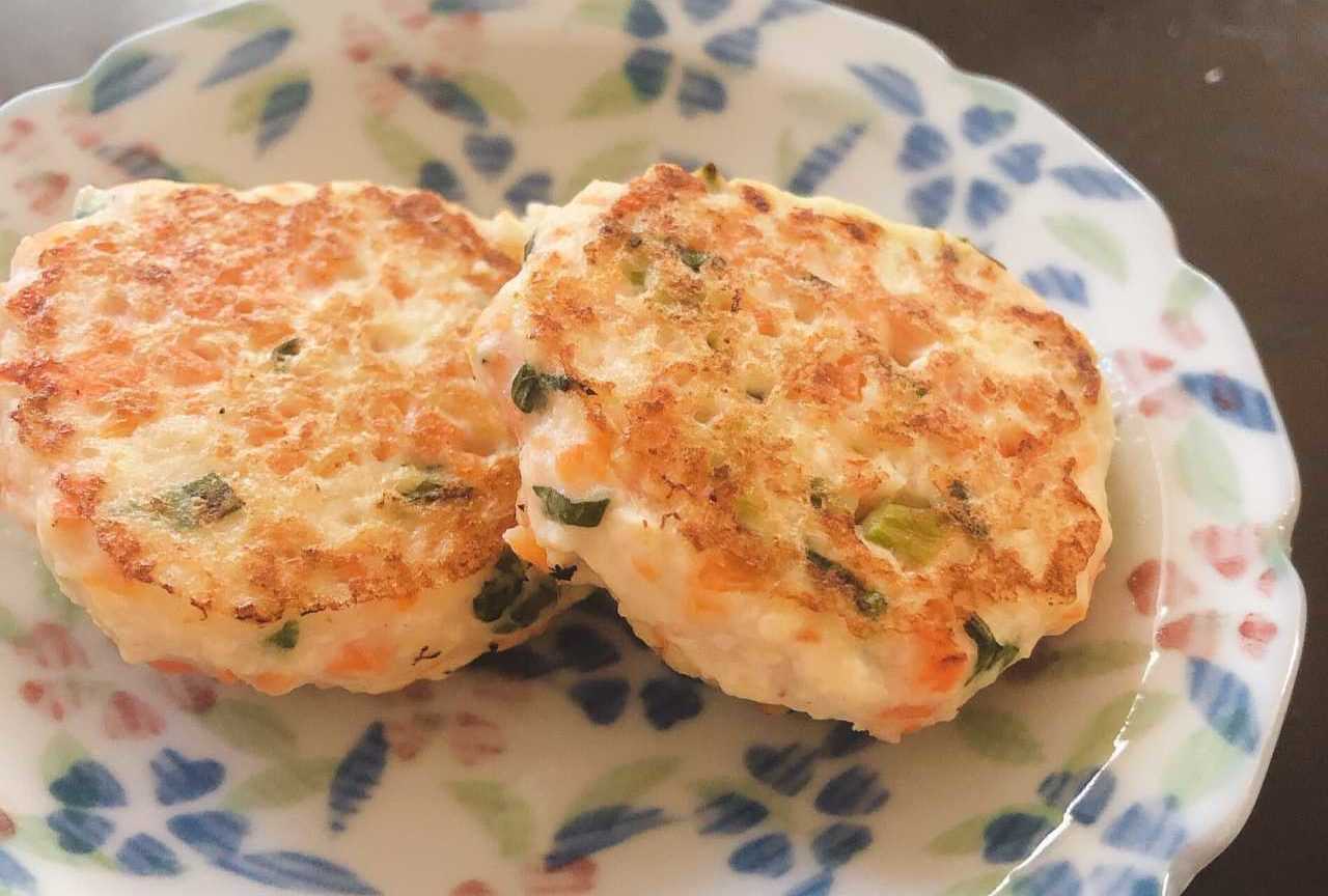 【離乳食完了期、幼児食】野菜入り豆腐ハンバーグ